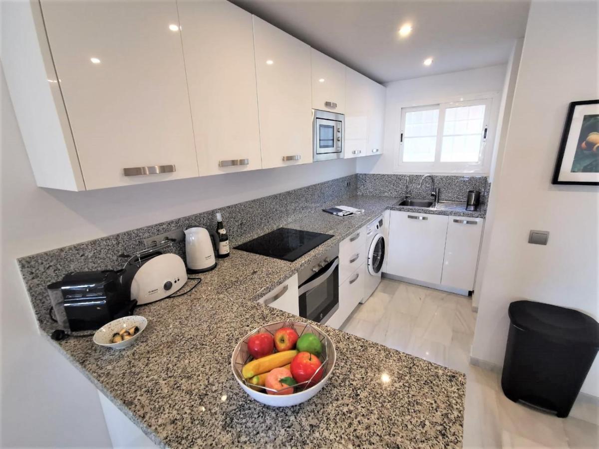 Playa Lucera - Ground Floor Apartment With Sea Views Cs126 Sitio de Calahonda Exteriör bild